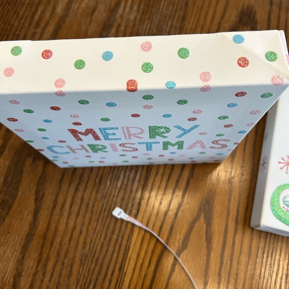 TRIO OF CANVAS CHRISTMAS DECOR SIGNS - Picture 7 of 9